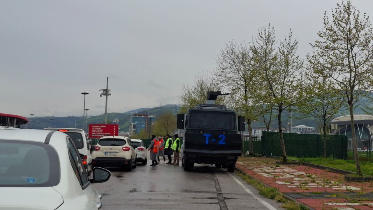 Samsunspor-Trabzonspor maçı öncesi yoğun güvenlik!