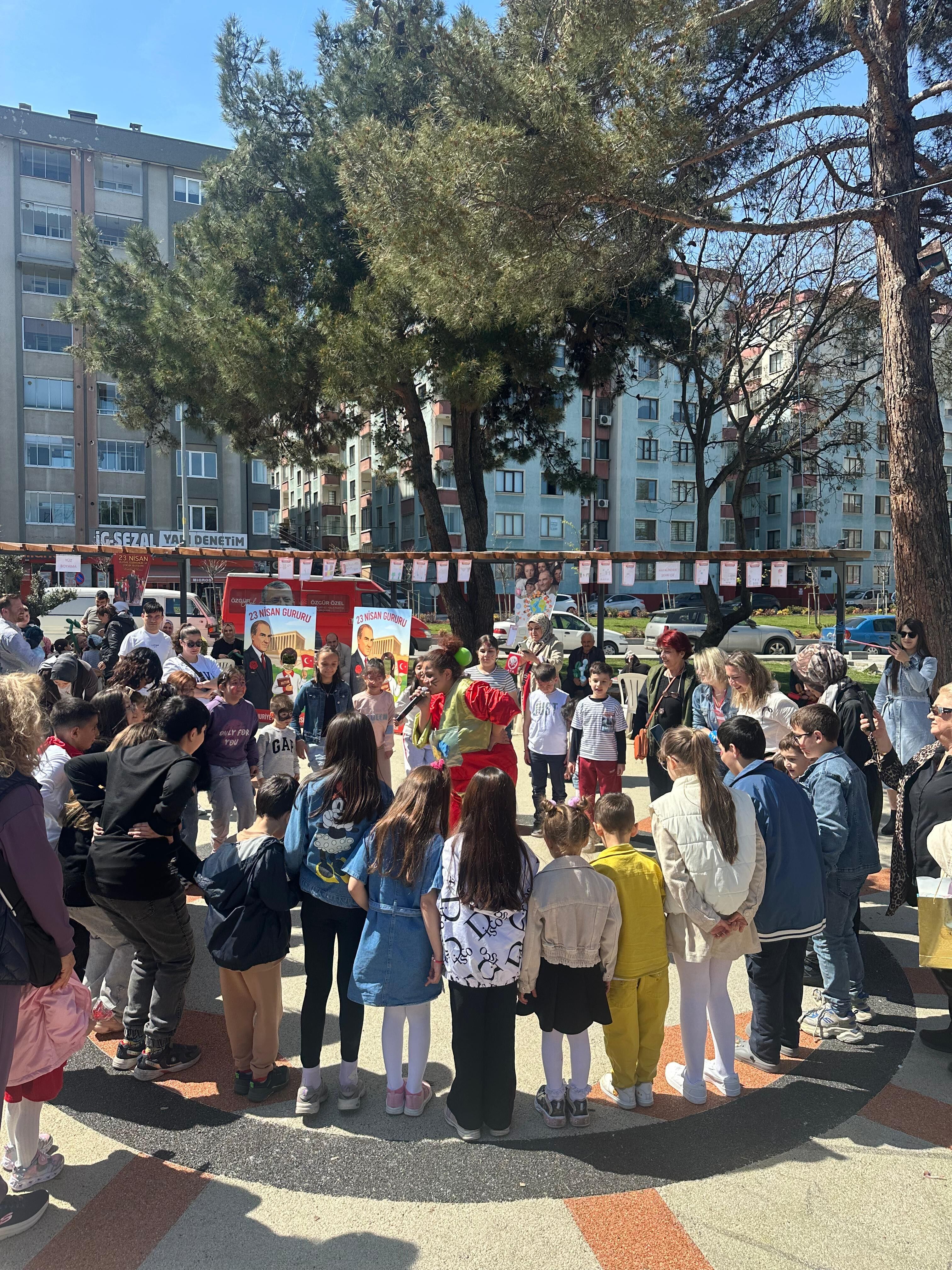 Samsun’da CHP’den çocuklara bayram şenliği