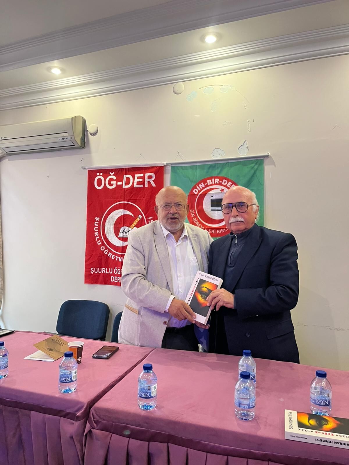 Din-Bir’de anlamlı program: Hedef kitap okuma alışkanlığı