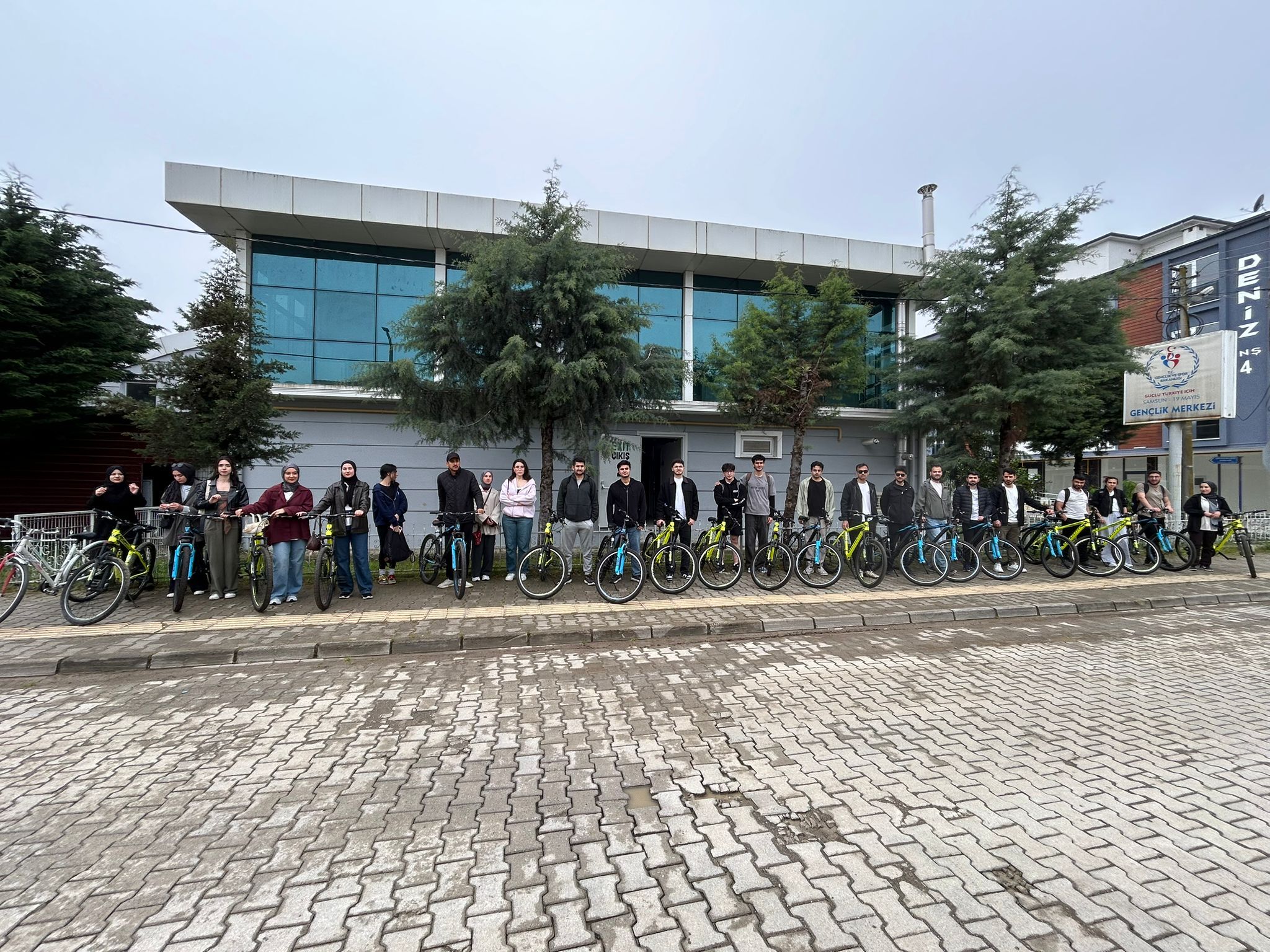 samsun haber: Samsun’da gençler doğa için pedal çevirdi