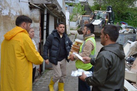 samsun haber: Havza’da sel mağdurlarına sıcak yemek 
