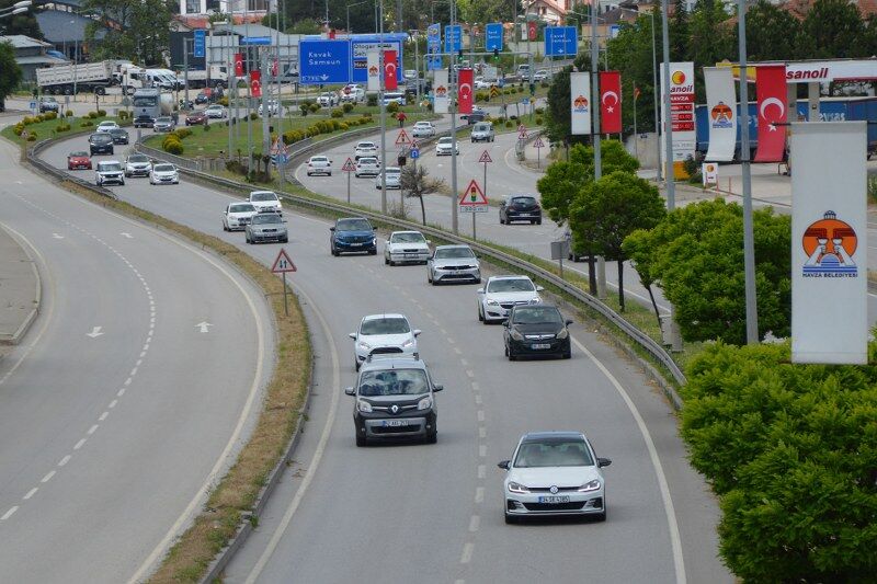 samsun haber: Havza geçişinde sürücüleri zorlayan trafik