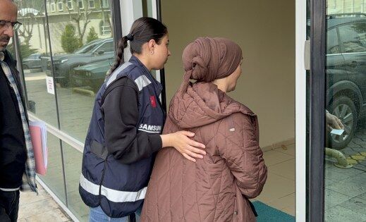 samsun haber: Samsun'da teyze yeğeninin altınlarını çalıp araç aldı 