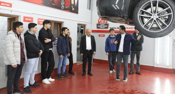 samsun haber: Samsun'da gençlere fırsat! Oto ekspertiz eğitimi başladı