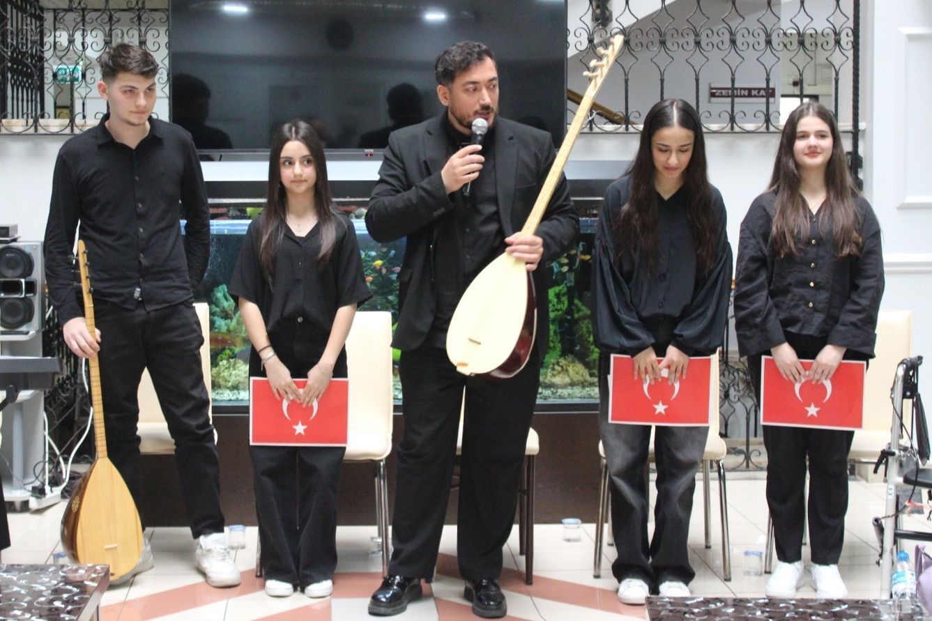 Türkülerle kültürel mirası yaşatıyorlar! Samsun’da örnek proje