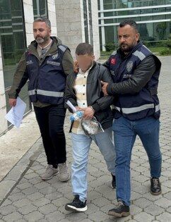 samsun haber: Samsun'da tartıştığı kişinin aracını kurşunladı!