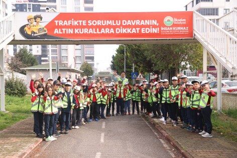 samsun haber: İlkadım’da çocuklara uygulamalı trafik eğitimi
