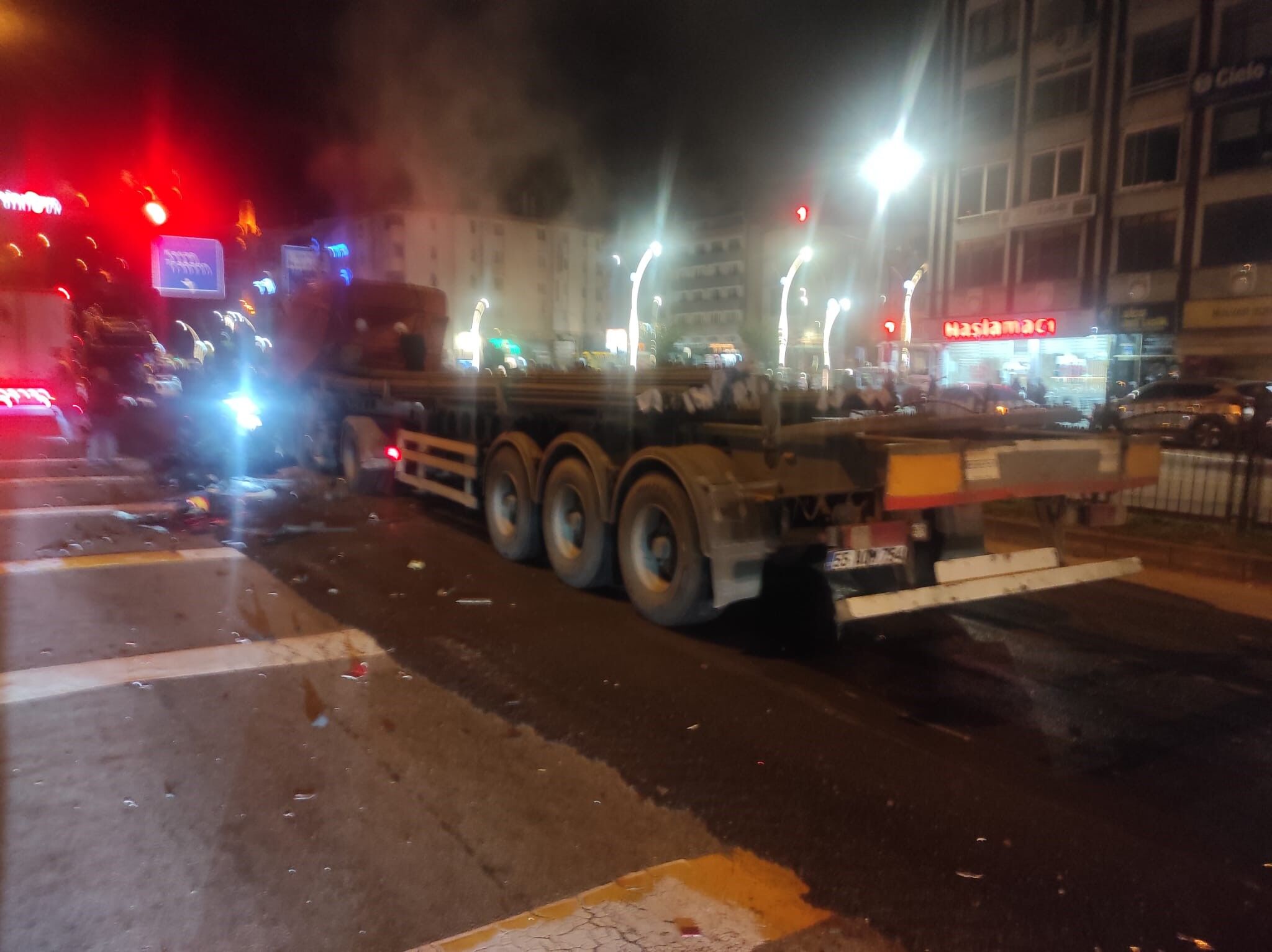 Giresun'da tır iki otomobile çarptı: 5 ölü, 6 yaralı