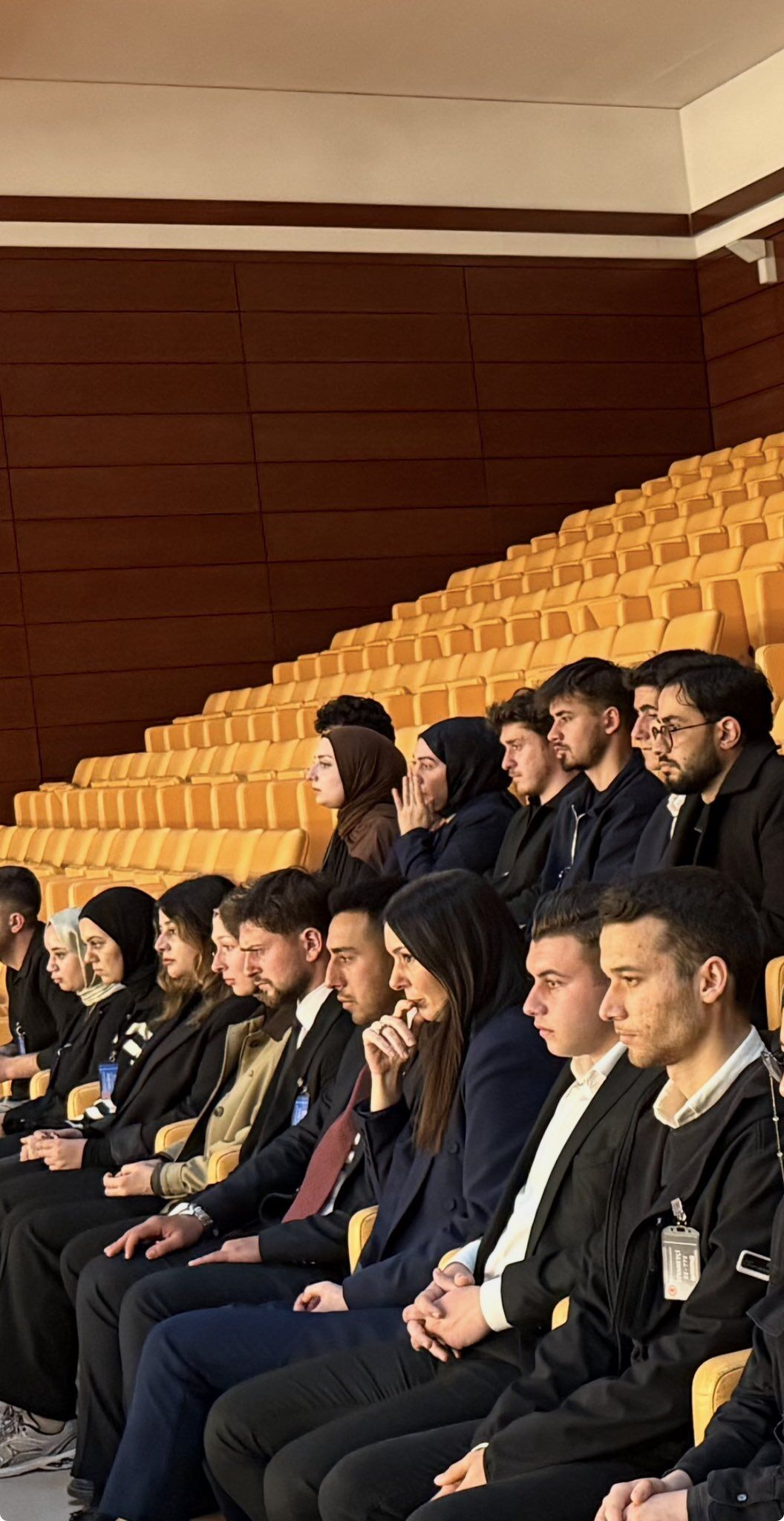 AK Partili Çiğdem Karaaslan, Samsunlu gençleri TBMM’de ağırladı