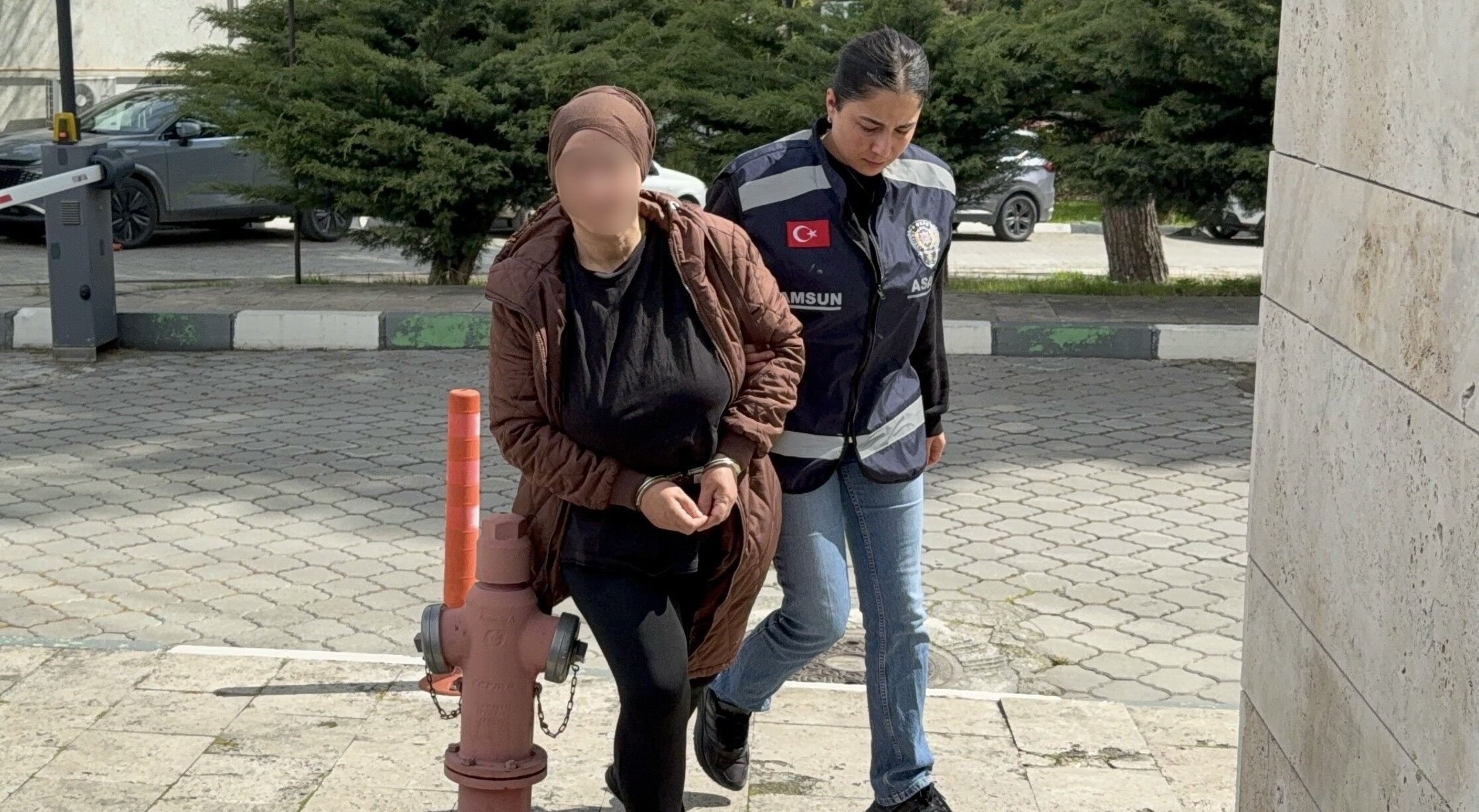 samsun haber: Samsun'da yeğeninin altınlarını çalıp araba alan teyze hakkında karar