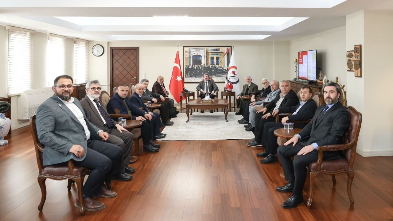 Din Bir Denden Vali Orhan Tavliya Ziyaret K