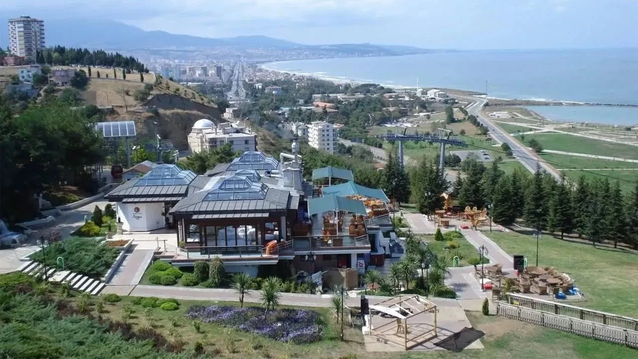 Amisos Tepesi ve Çevresinde Gezilecek Noktalar