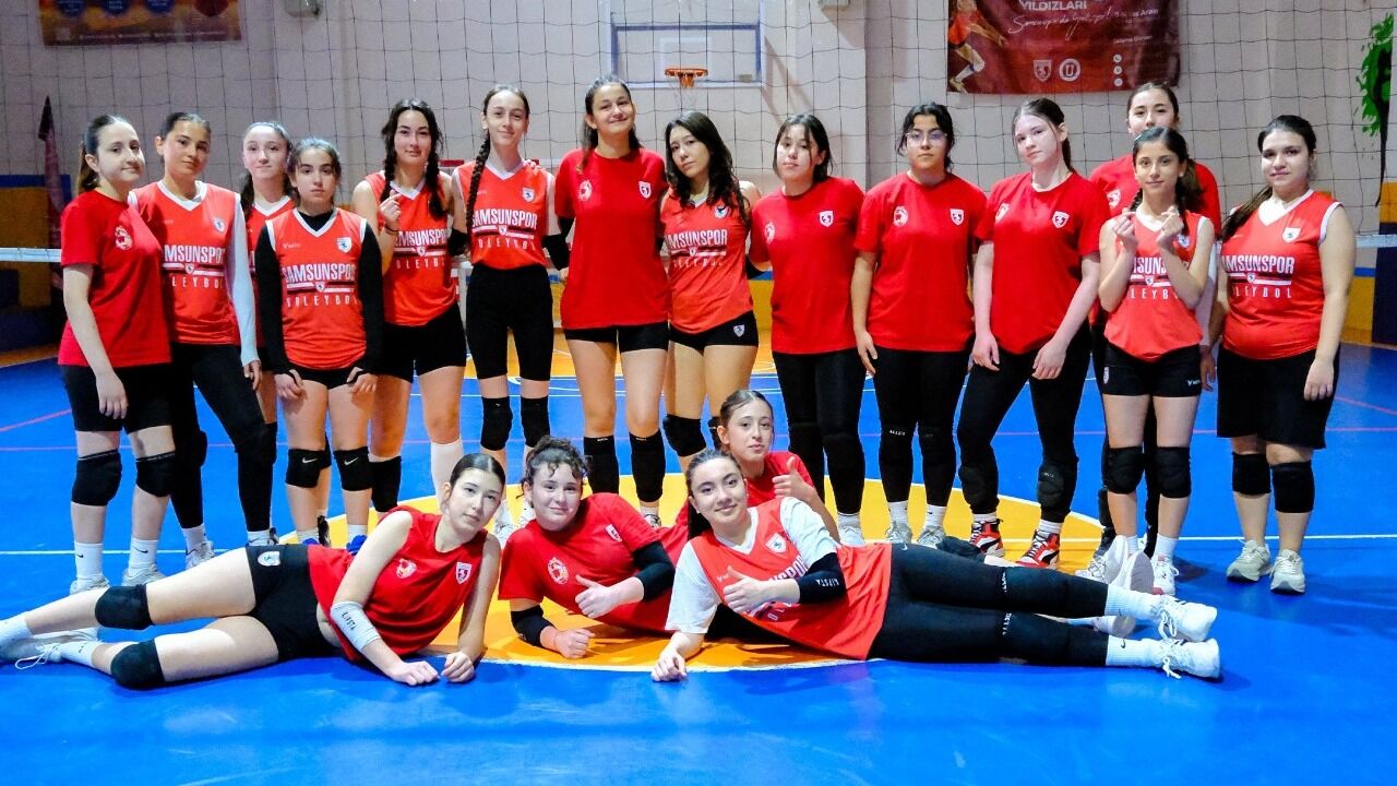 Samsunspor Voleybol Akademisi’nde çalışmalar sürüyor