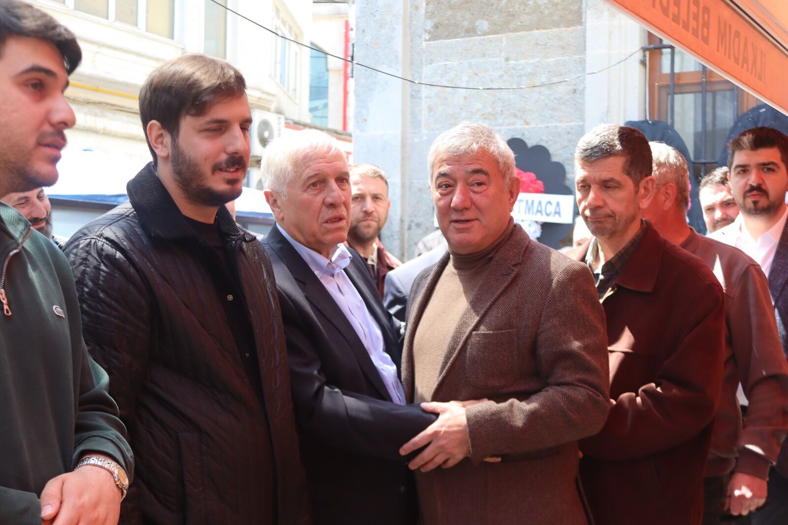 samsun haber: Eski Samsun Milletvekili Adem Yıldız'ın ağabey acısı! Son yolculuğuna uğurlandı 