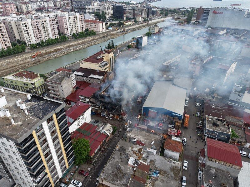 samsun haber: Samsun'da marangoz atölyesinde korkutan yangın