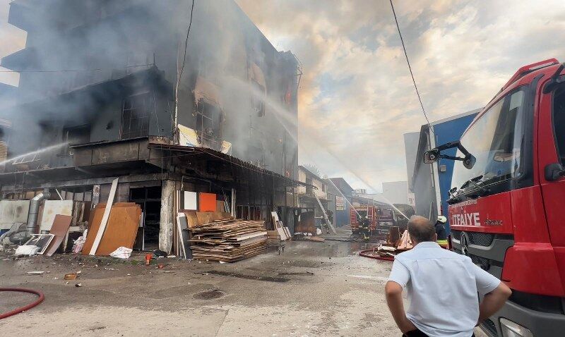 samsun haber: Samsun'da marangoz atölyesinde korkutan yangın