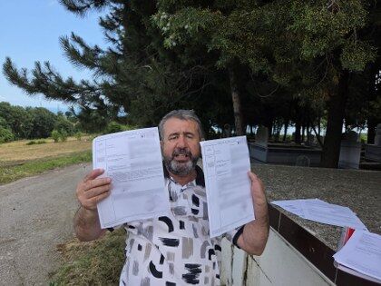 samsun haber: Samsun'da kiracısına ulaşamayınca çareyi mezarlıkta buldu