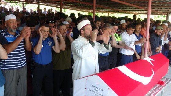 samsun haber: Samsun'da hayatını kaybeden emekli komiser Erdal Bereket'e veda