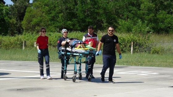 samsun haber: Samsun'da zamanla yarış! Metrelerce yüksekten düştü