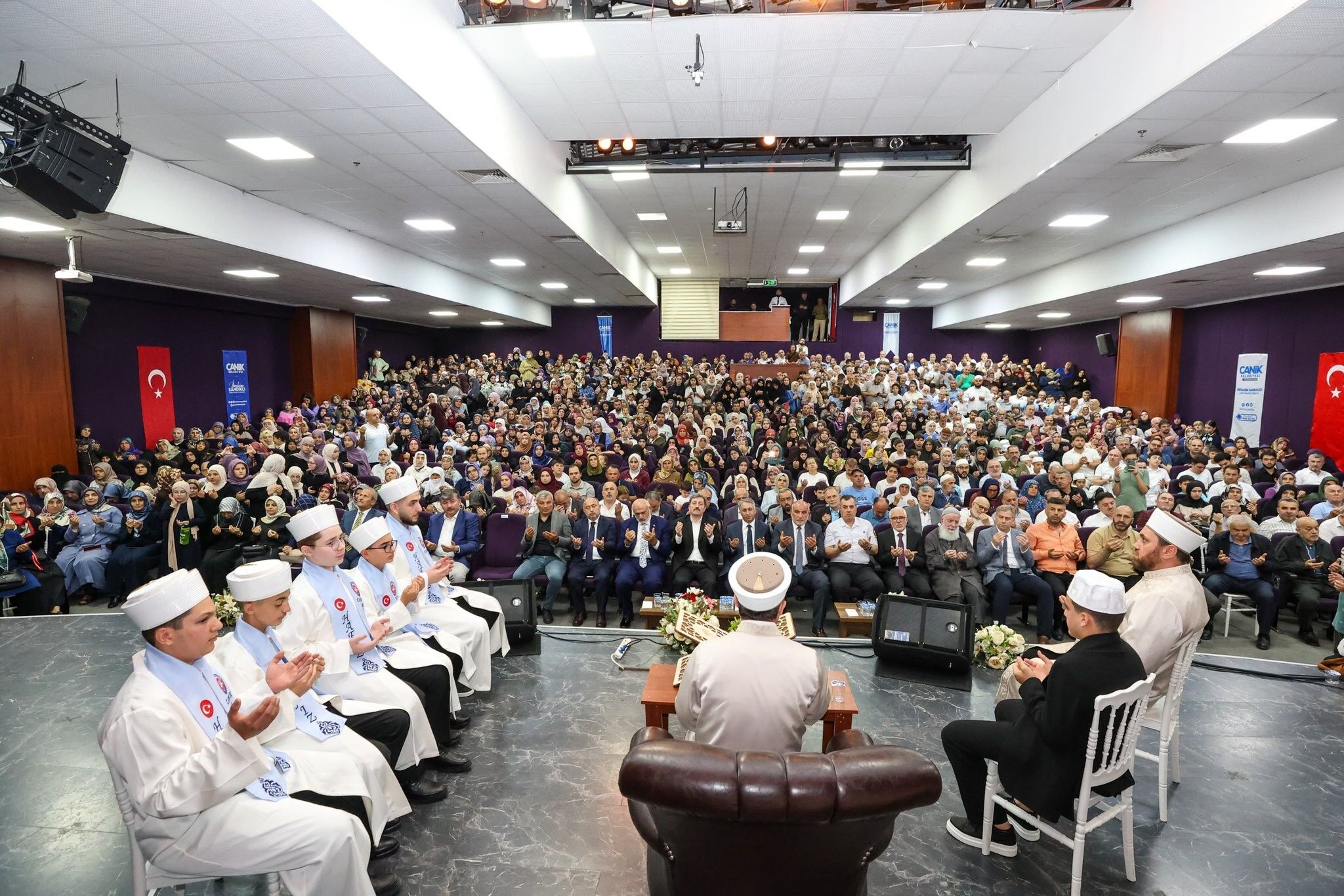 samsun haber: Samsun'da hafızlık sevinci! 62 öğrenci icazet aldı