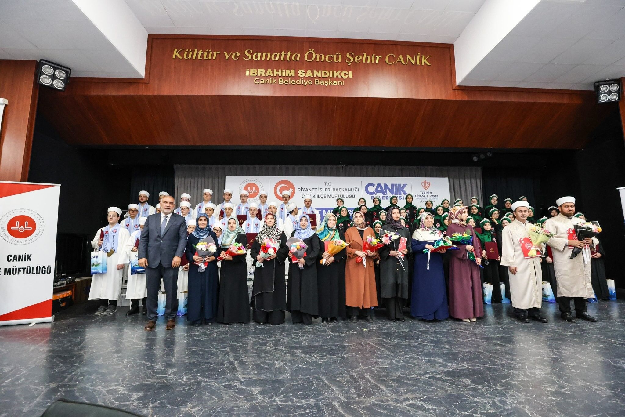 samsun haber: Samsun'da hafızlık sevinci! 62 öğrenci icazet aldı