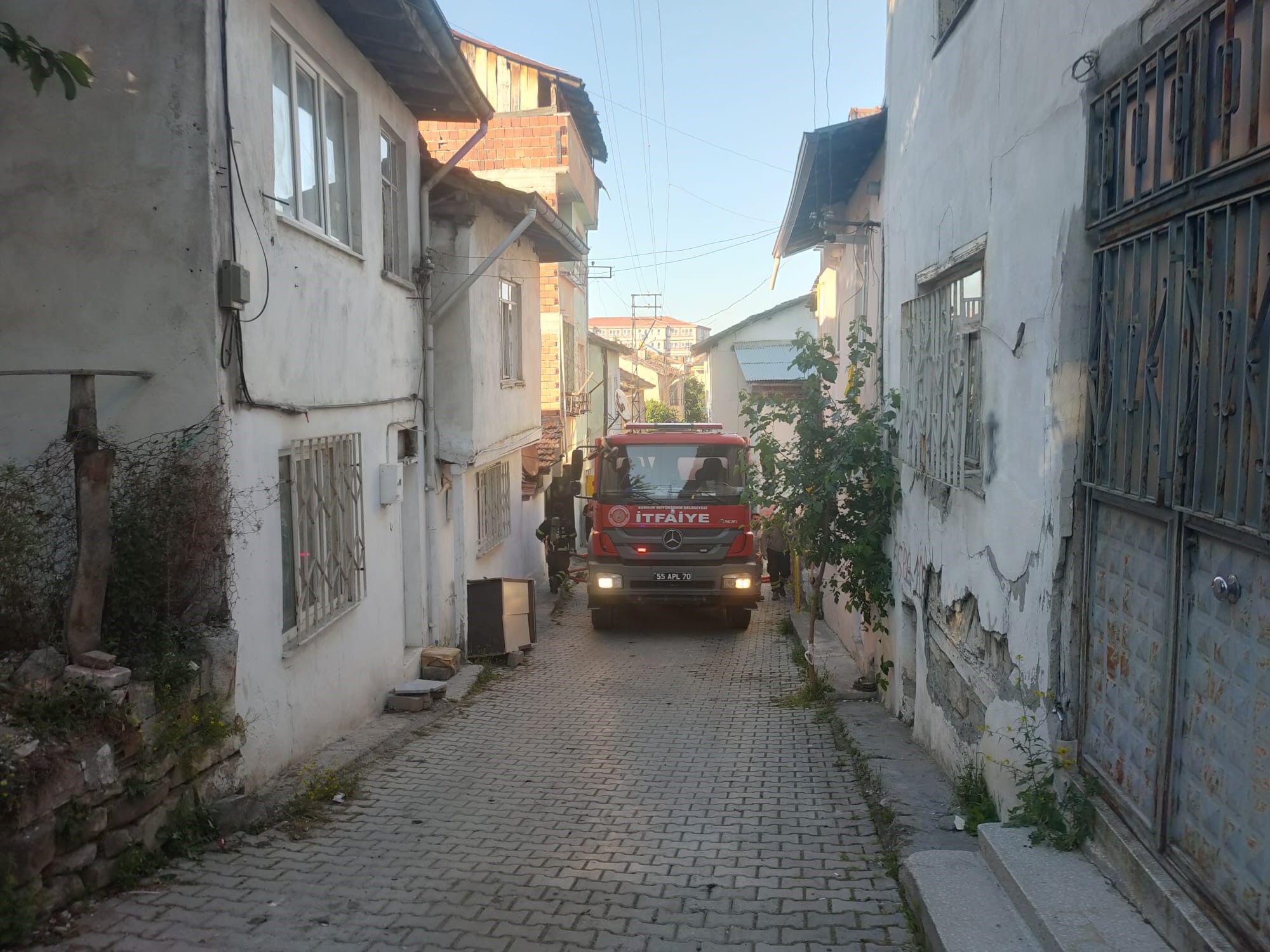 Samsun'da korku dolu anlar! Yangında can pazarı