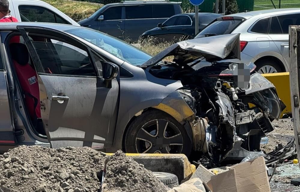 samsun haber: Samsun'da kavşakta iki otomobil çarpıştı: 3 yaralı