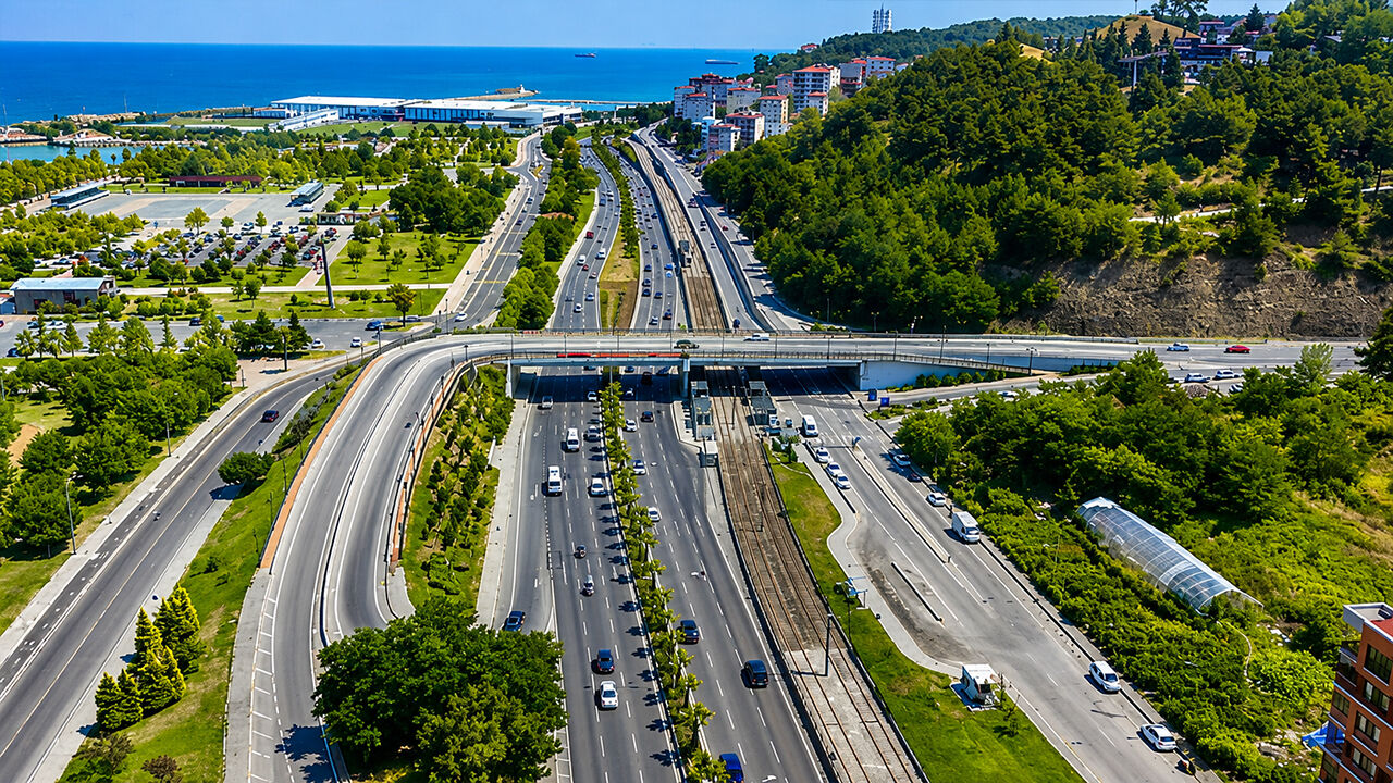 Samsun'da sürücüler dikkat! O yol trafiğe kapanıyor