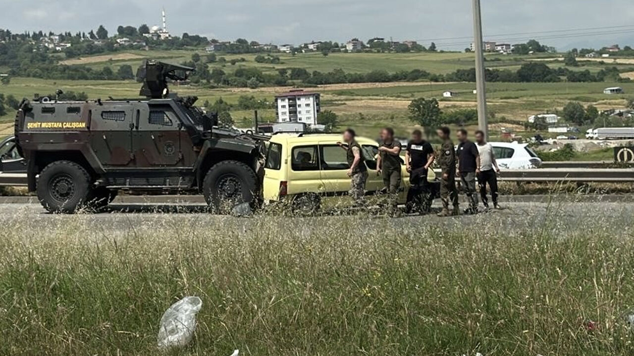 Samsunda Zincirleme Kaza Polis Araci Da Karisti K-1