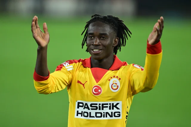 Samsunspor Fenerbahce Ve Galat 77362337 1812 1 M