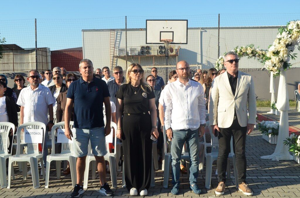 Saygi Duruşu 1024X678