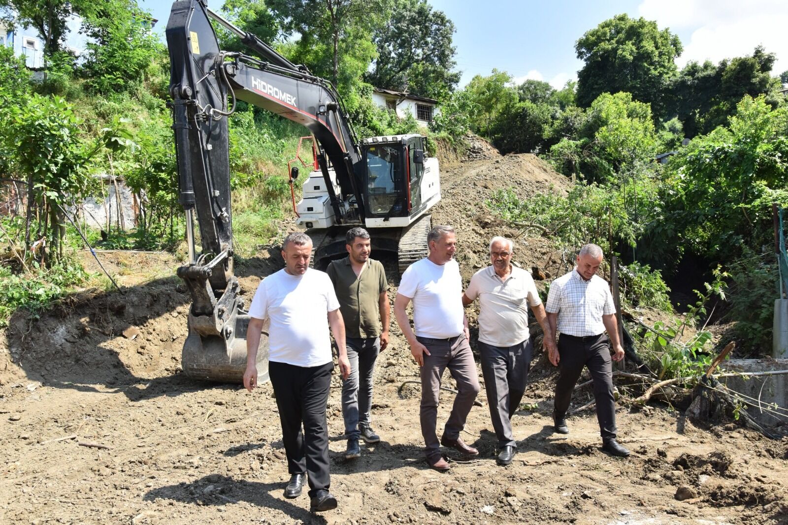 Tekkekoyde Calismalar Suruyor (3)