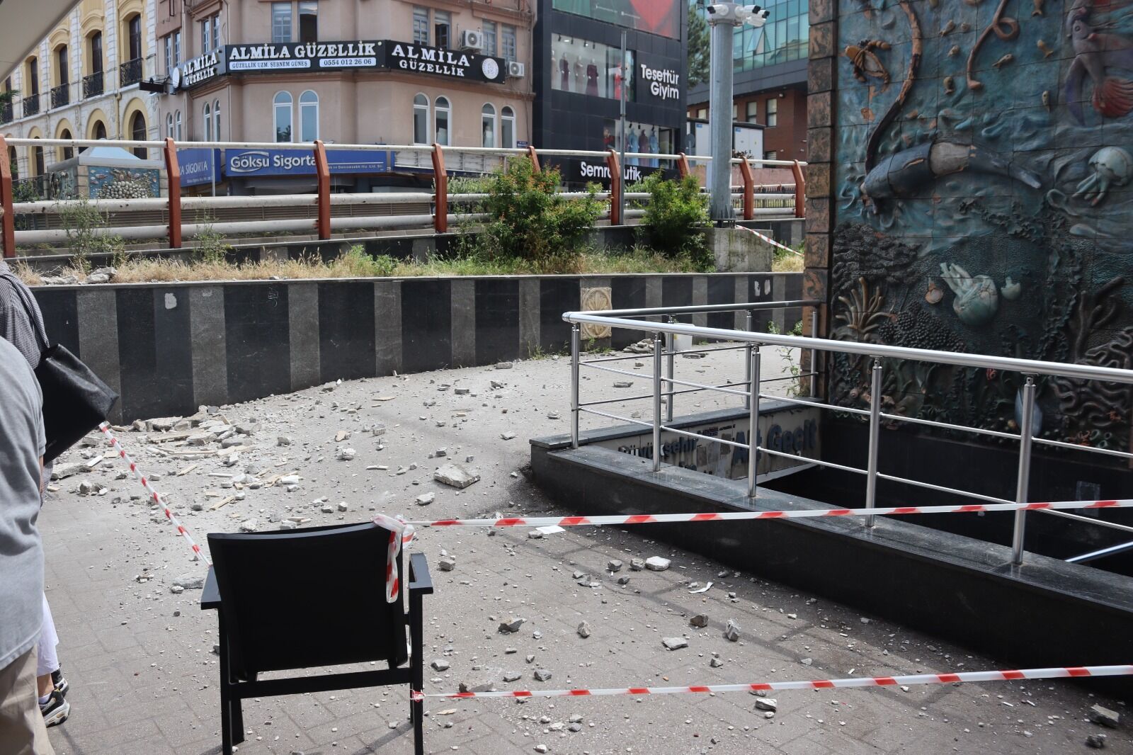 samsun haber: Samsun'da işlek caddede büyük panik! Facia ucuz atlatıldı 