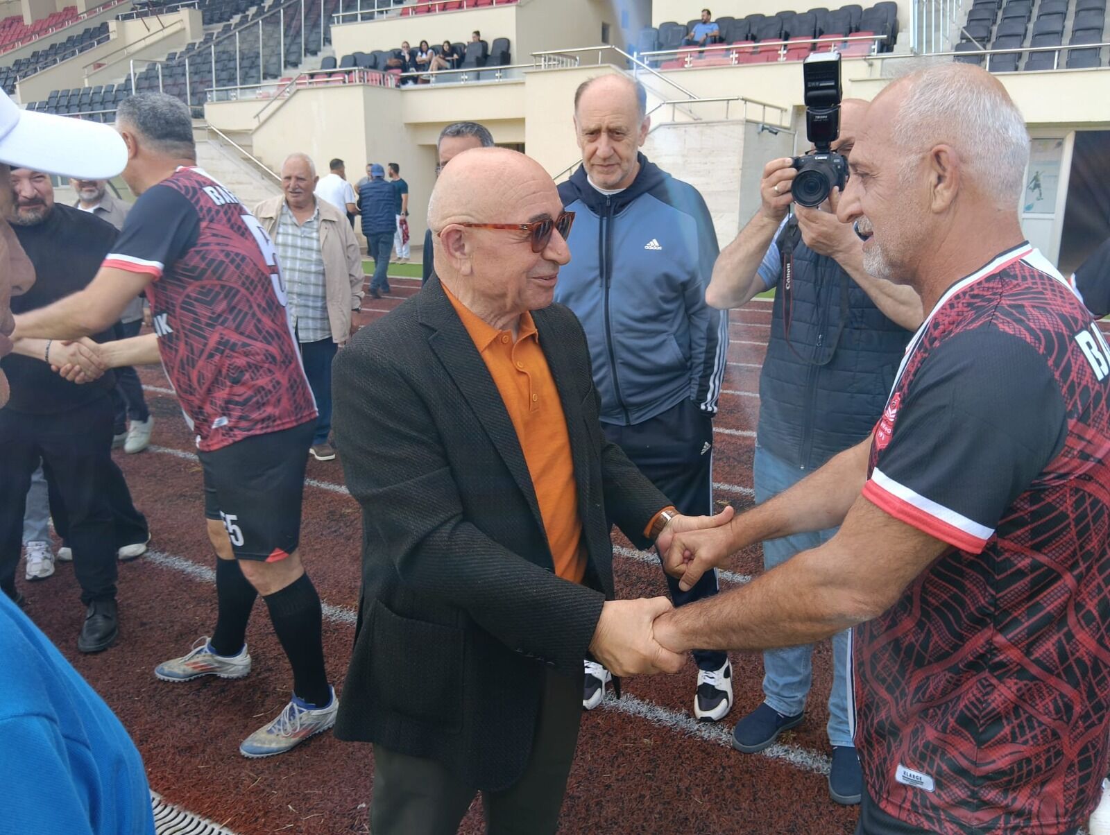 Şampiyon Bafraspor'un başkan ve futbolcuları nostalji yaşattı
