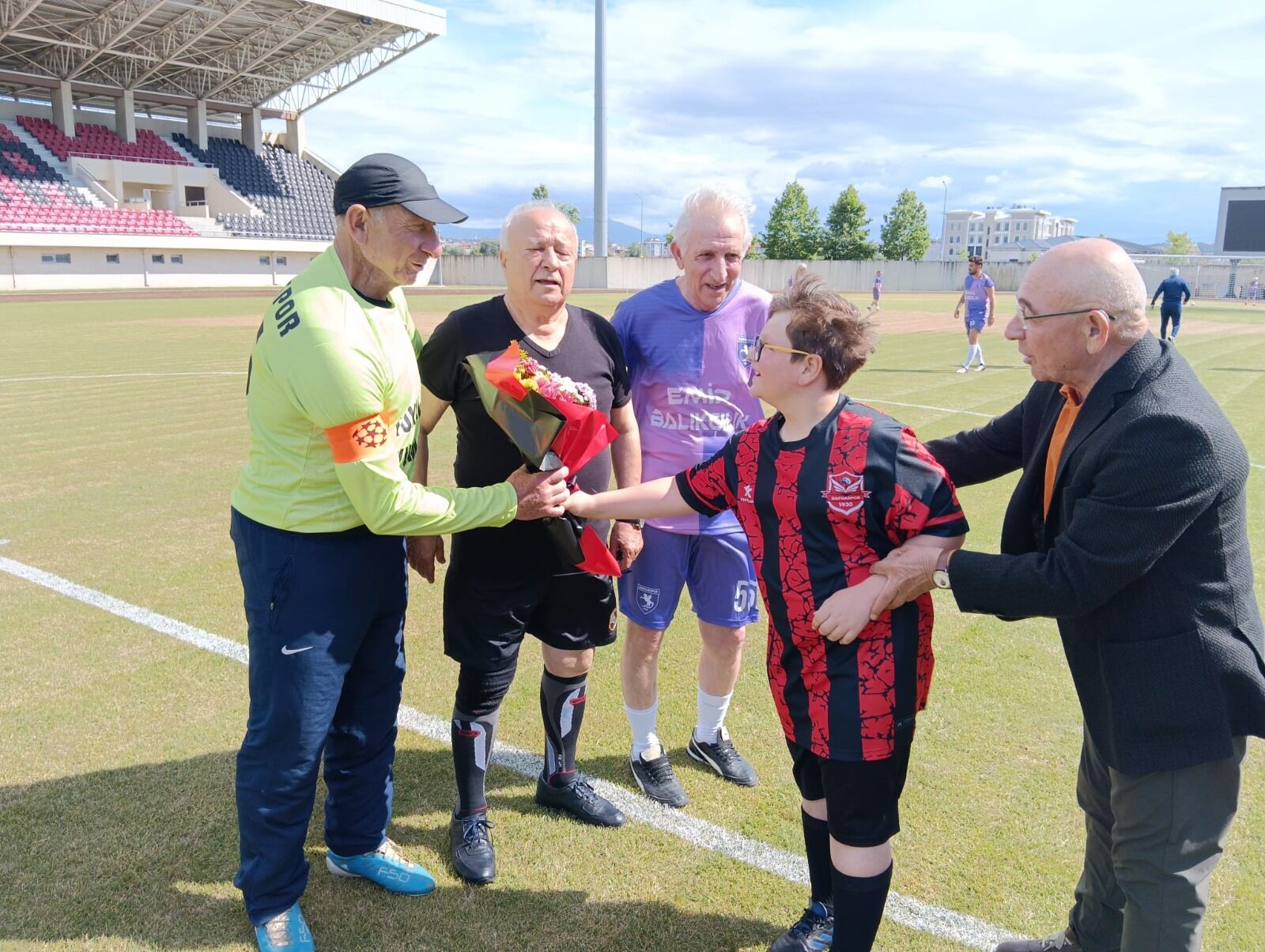 Şampiyon Bafraspor'un başkan ve futbolcuları nostalji yaşattı