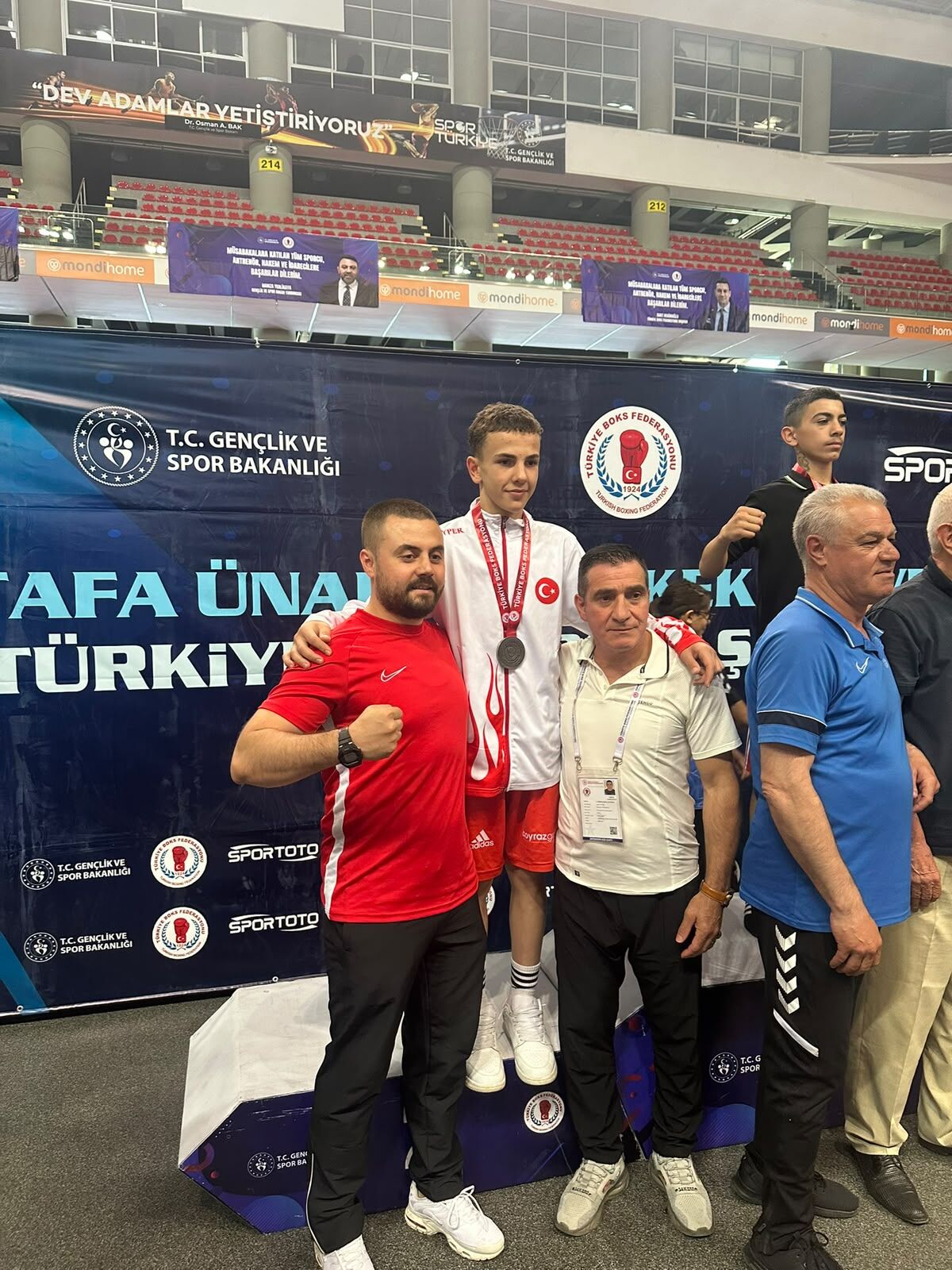 Tekkeköylü Batın Yiğit Albayrak Türkiye ikincisi oldu