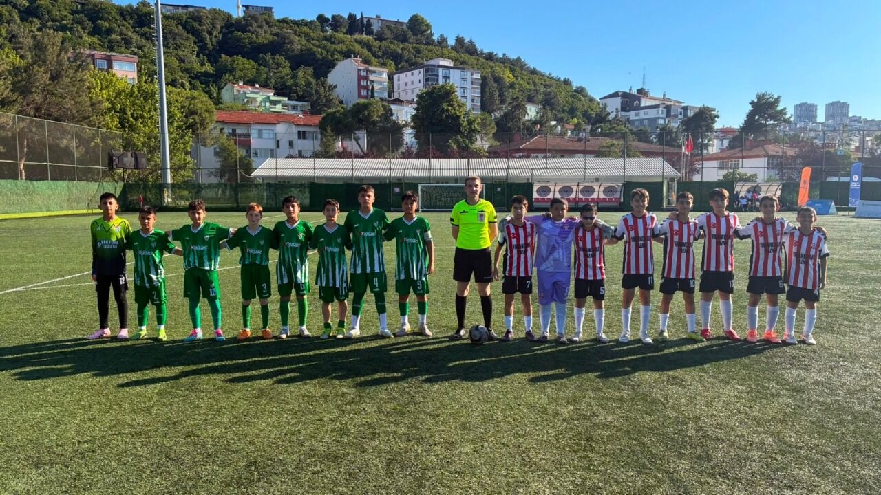 Derebahçespor U12 finalde! Rakip Samsunspor
