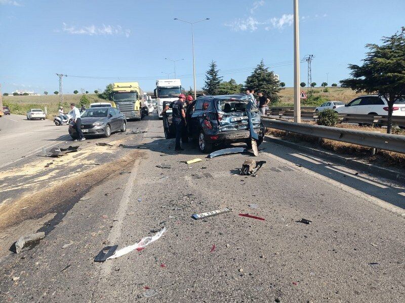 samsun haber: Samsun'da zincirleme kaza! 8 araç birbirine girdi