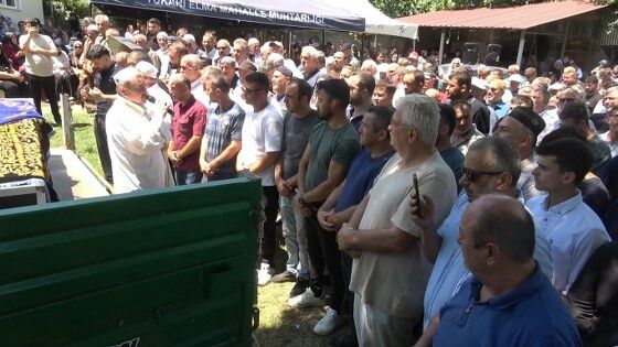 samsun haber. Samsun'da feci kaza! Hüseyin ve Gönül Bulut çifti son yolculuğuna uğurlandı