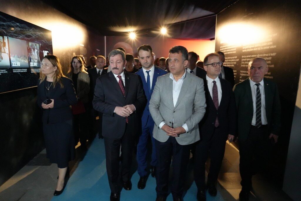 Samsun'da 15 Temmuz ruhu İstiklal Meydanı'nda: Ziyarete açıldı