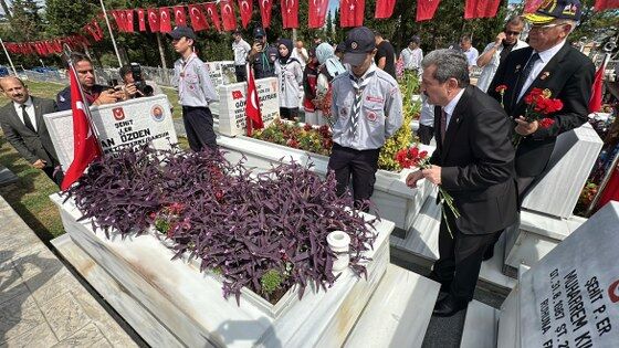 samsun haber: Samsun'da şehitlikteki 15 Temmuz törenine damga vuran an