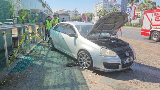 samsun haber: Samsun'da tramvay istasyonunda faciadan dönüldü!