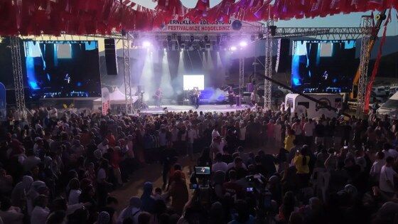 samsun haber. Samsun sevdası binleri buluşturdu! Rekor katılım