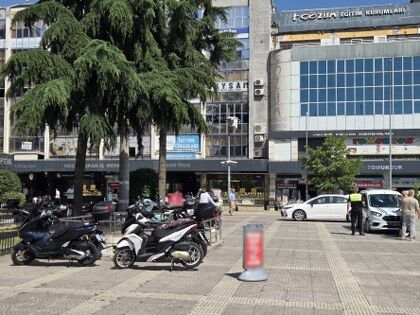 samsun haber: Samsun Cumhuriyet Meydanı'nda o sürücülere ceza sürprizi!