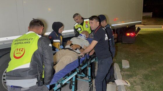 samsun haber: Samsun'da ambulans ile tır çarpıştı! Yaralılar var