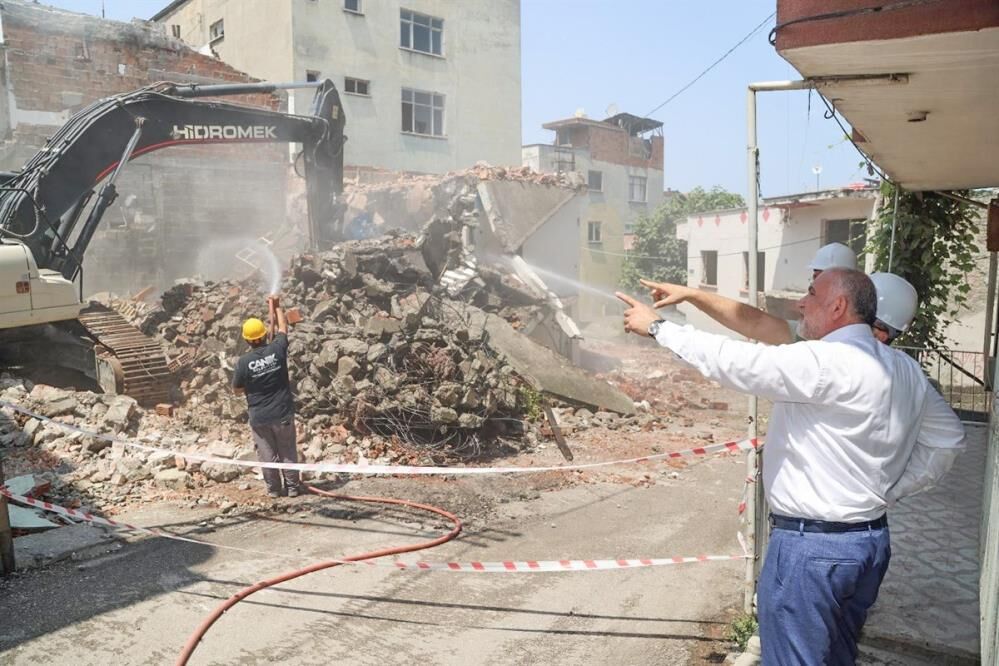 Samsun Haber. Başkan Sandıkçı'dan Canik için 'güçlü gelecek' vurgusu