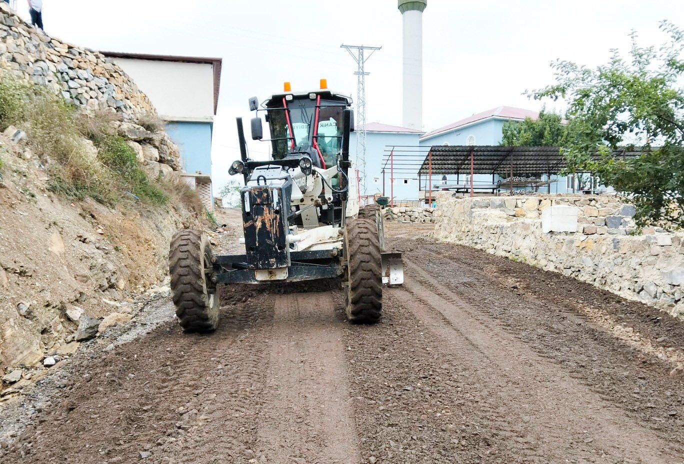 Samsun Haber: Canik'te kırsal mahallelerin yolları yenileniyor