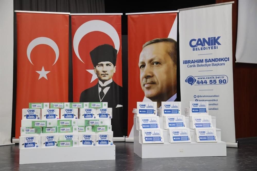 Samsun Haber. Canik'te sınav başarısına Tablet, saat ve altın ödülü