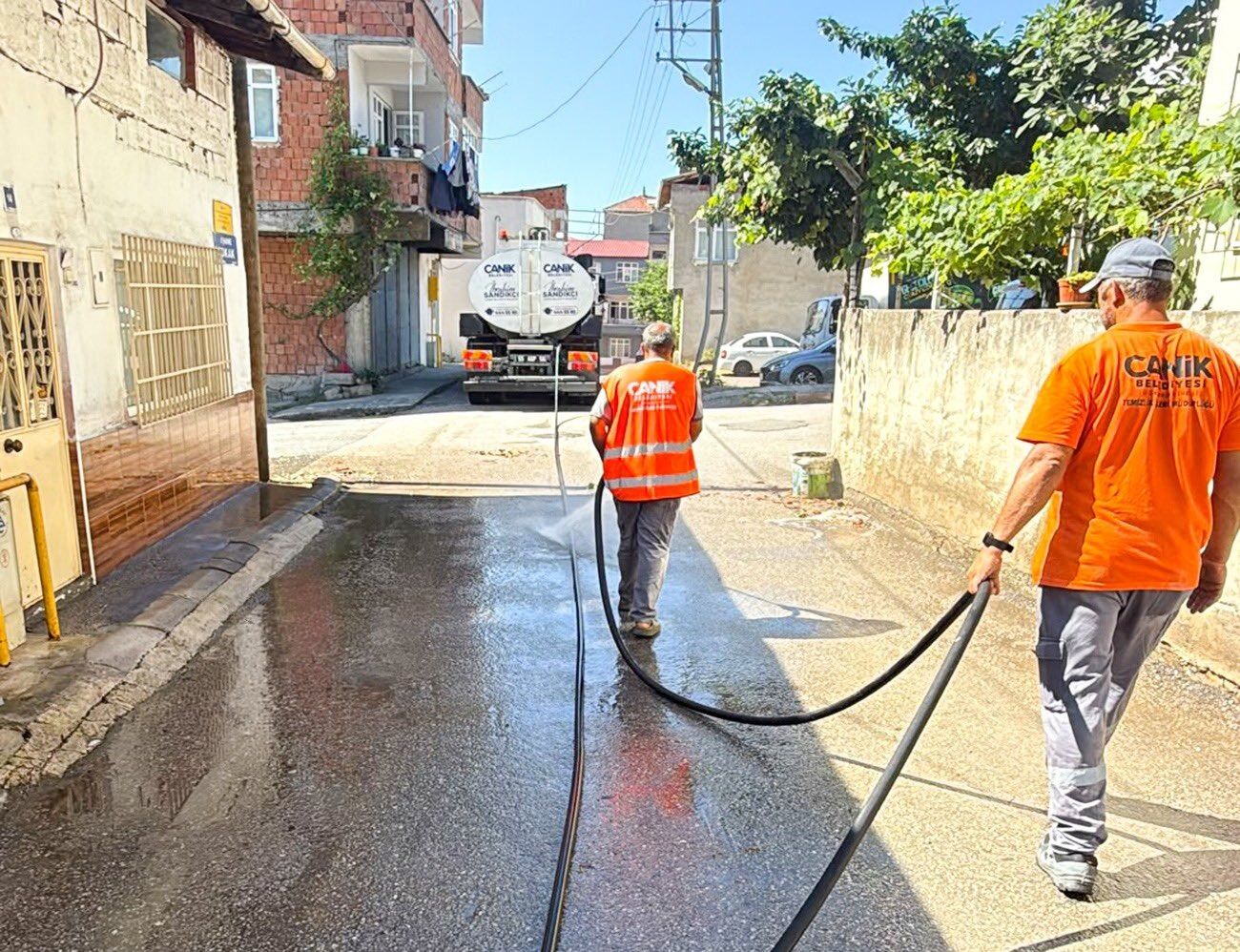 Samsun Haber: Canik'te temizlik çalışmaları aralıksız sürüyor