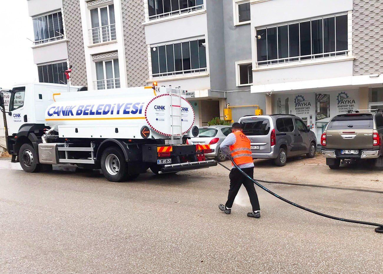Samsun Haber: Canik'te temizlik çalışmaları aralıksız sürüyor